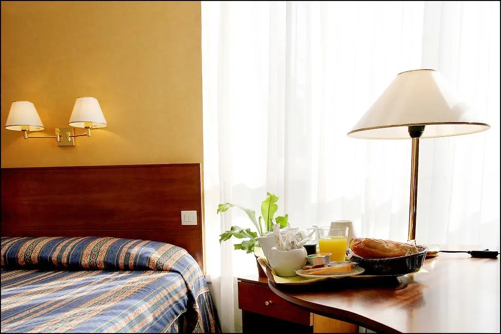 Отель Le 209 Bercy 4*