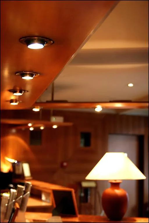 Le 209 Bercy Отель 4*